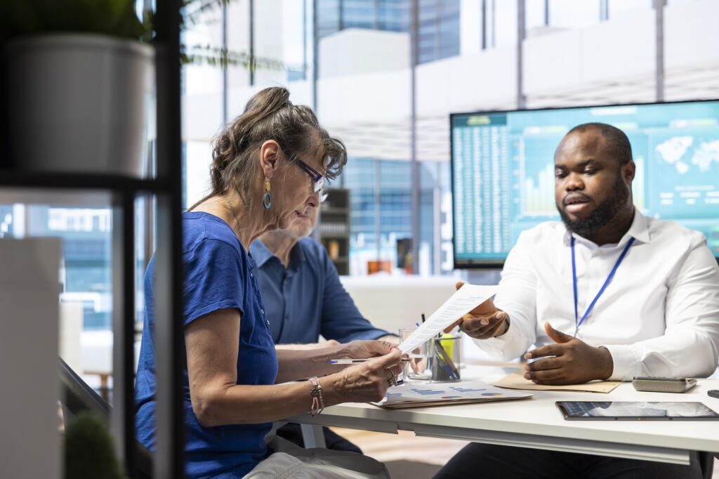 Direct Contracting vs Traditional Insurance